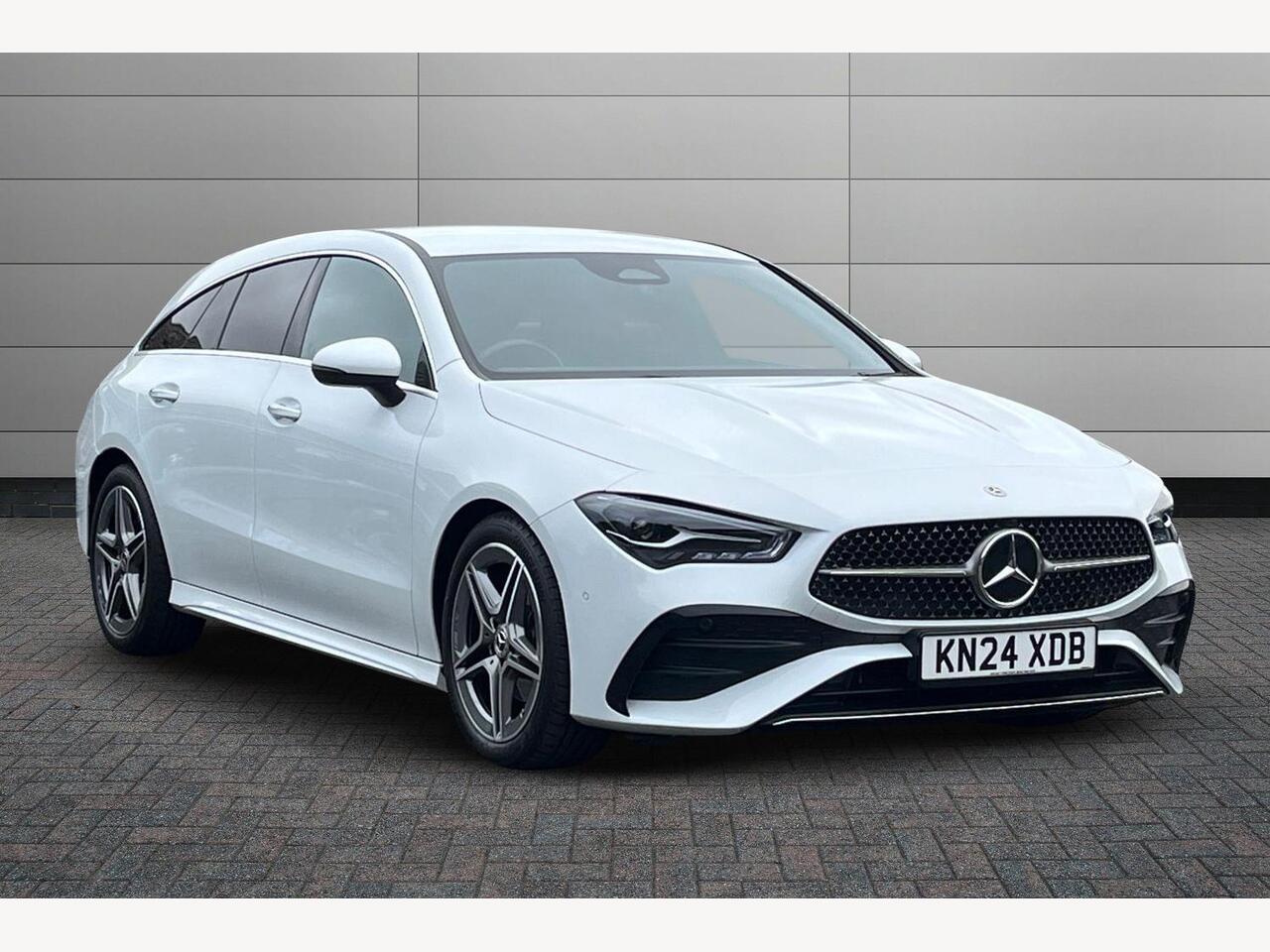 Main listing image - Mercedes-Benz CLA Shooting Brake
