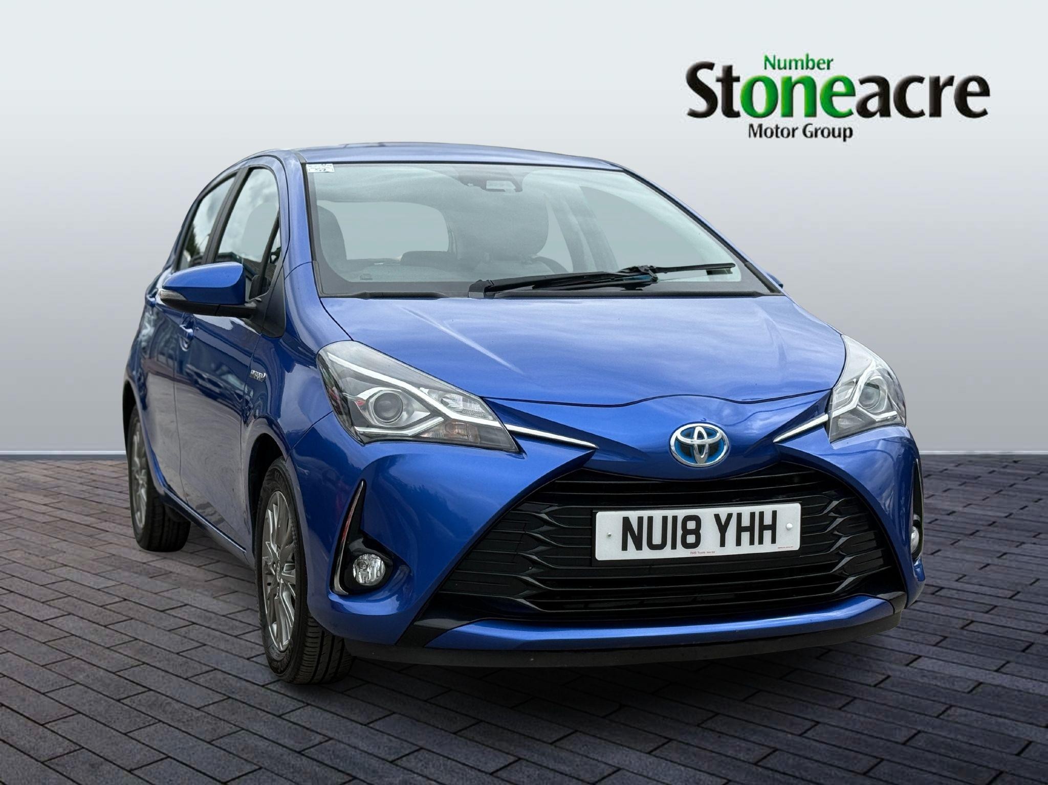 Main listing image - Toyota Yaris