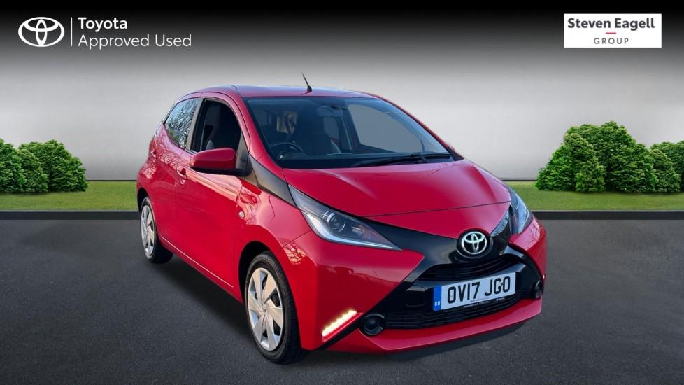 Main listing image - Toyota Aygo