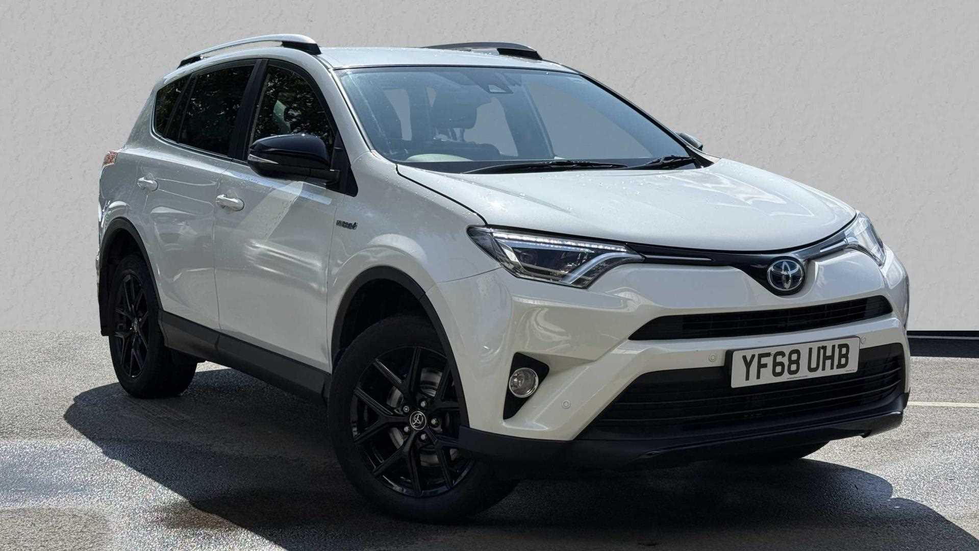 Main listing image - Toyota RAV4