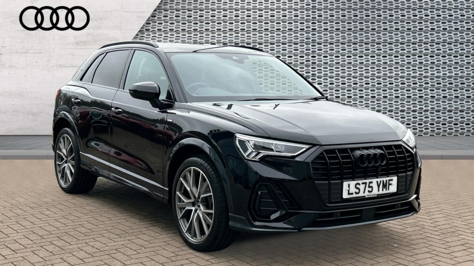 Main listing image - Audi Q3