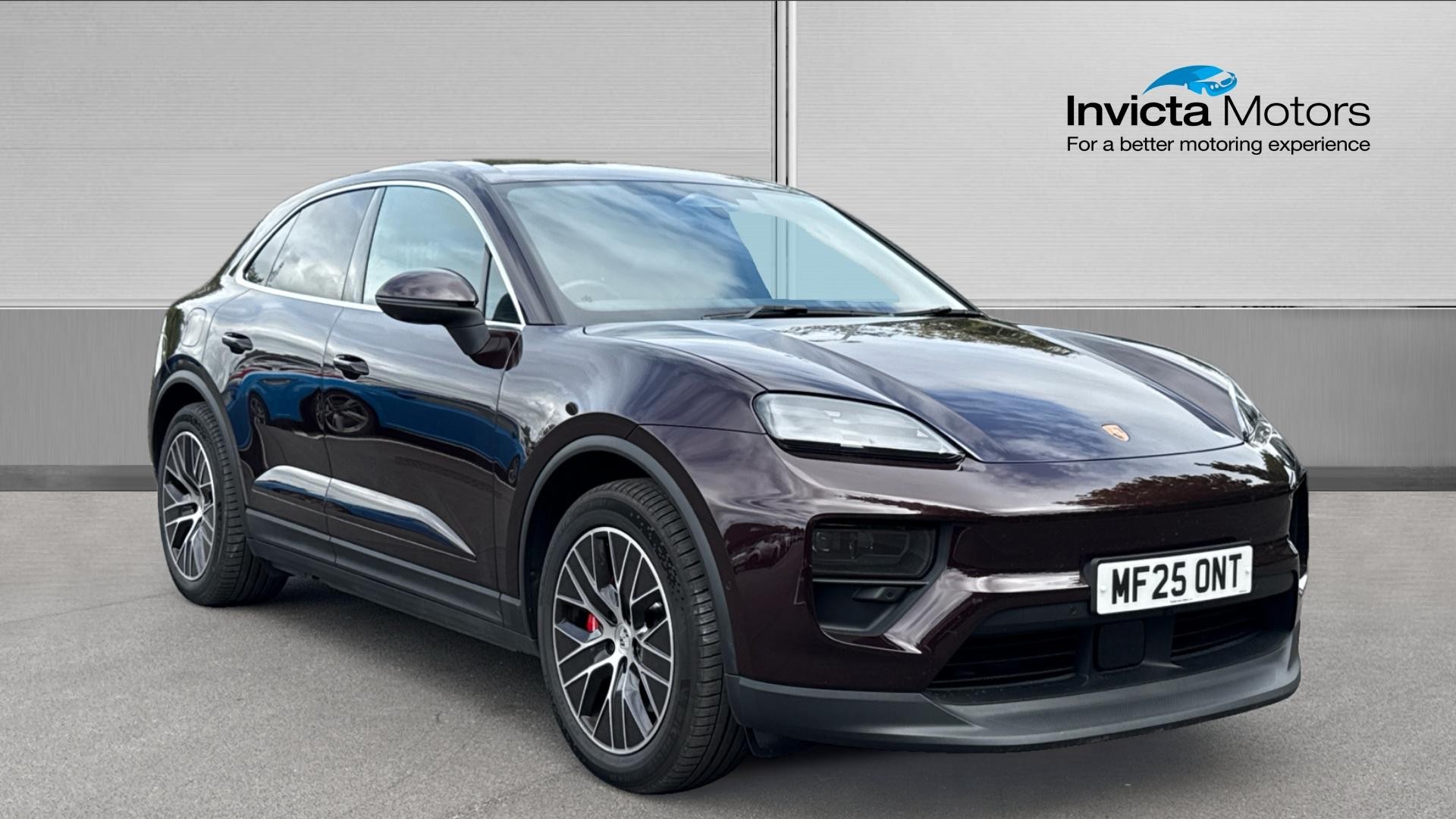 Main listing image - Porsche Macan
