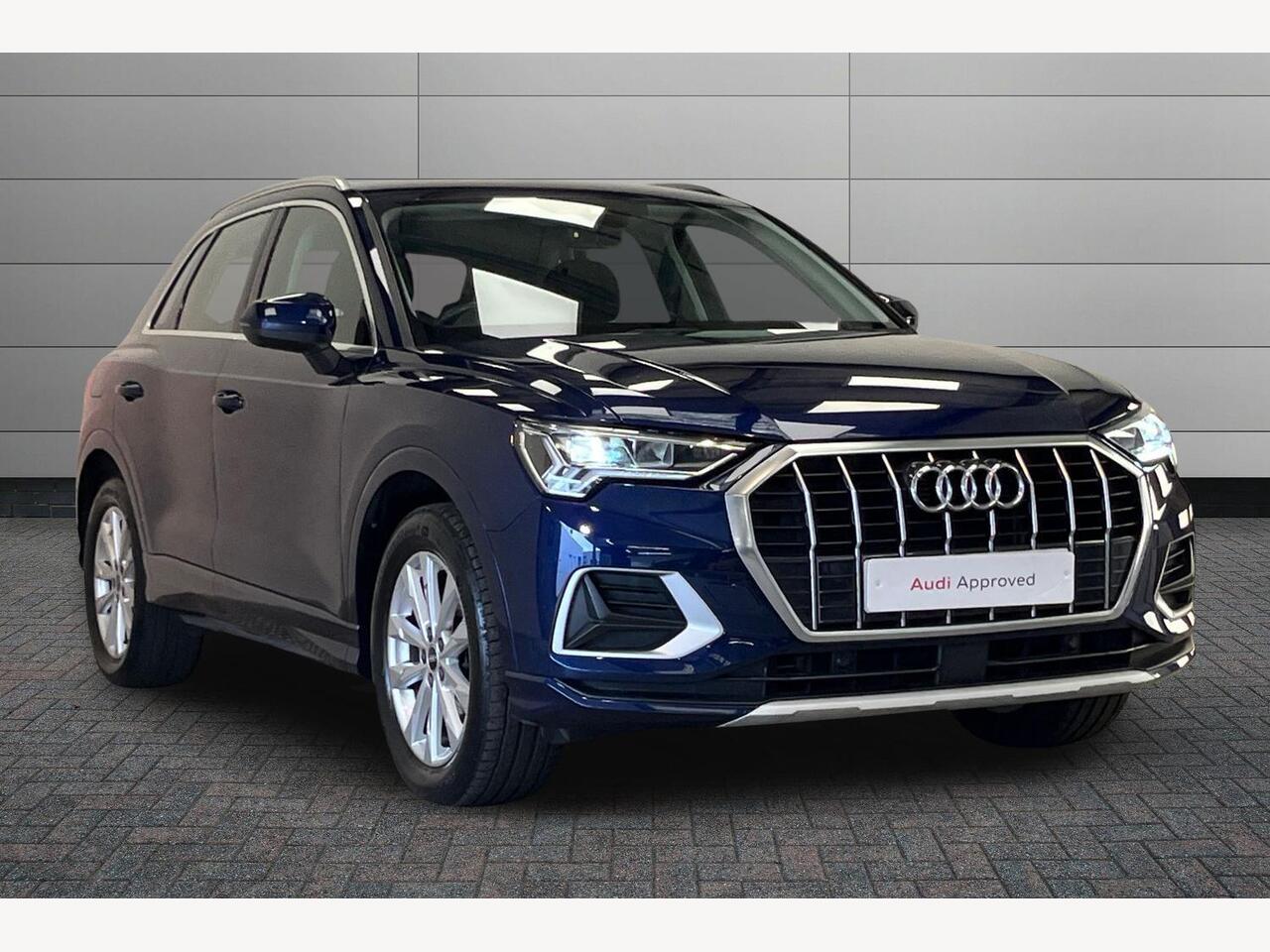 Main listing image - Audi Q3