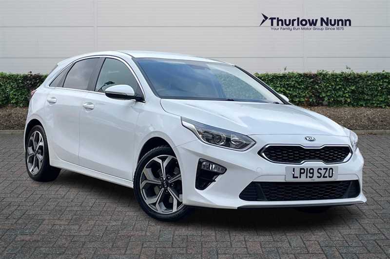 Main listing image - Kia Ceed