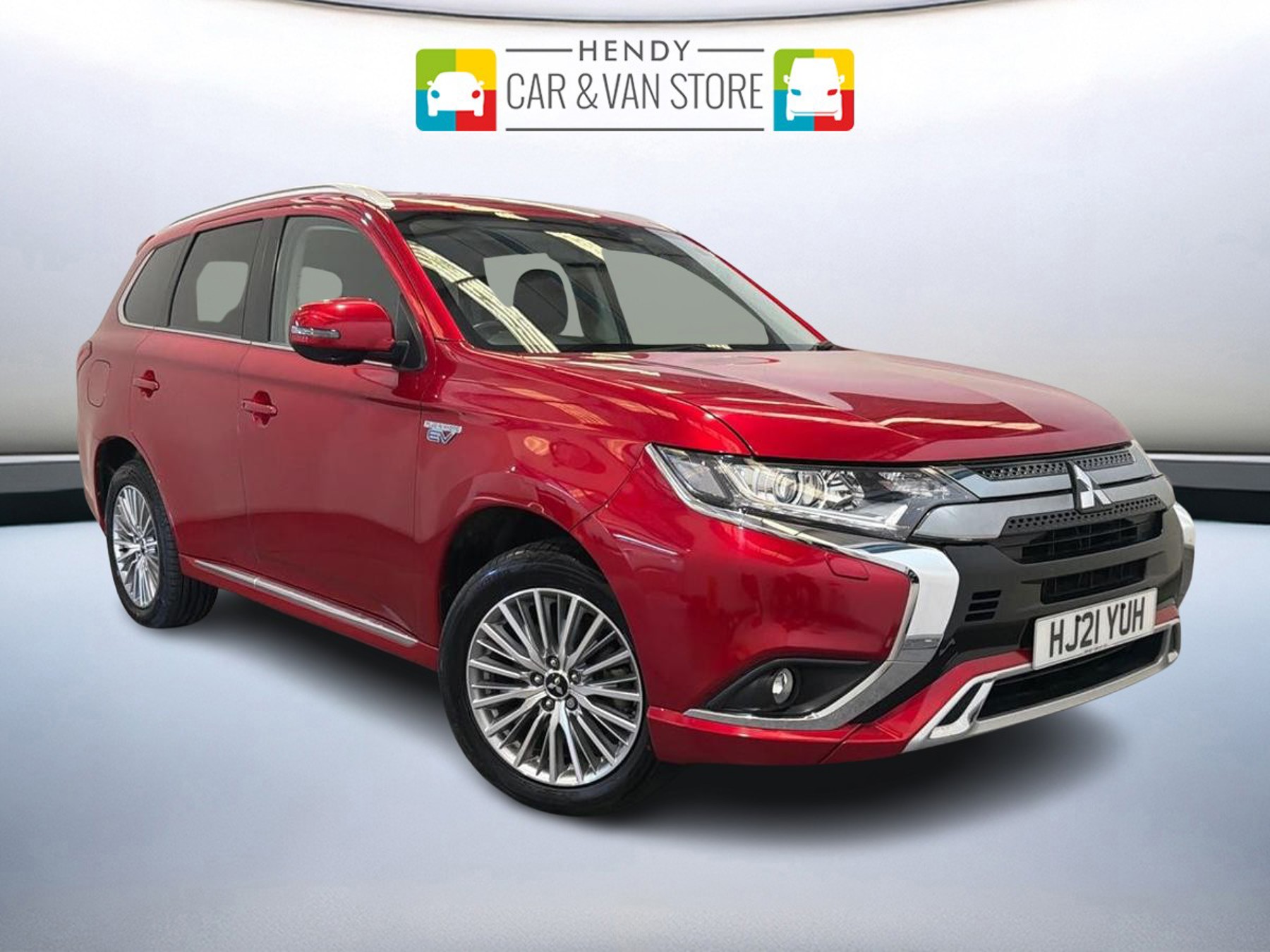 Main listing image - Mitsubishi Outlander