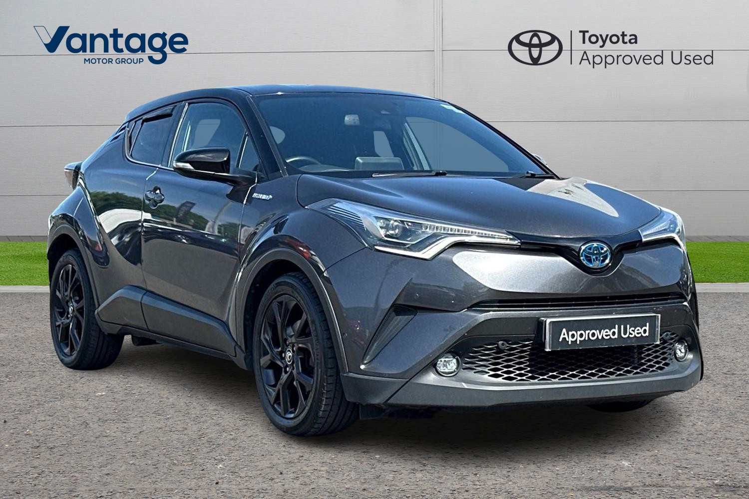 Main listing image - Toyota C-HR