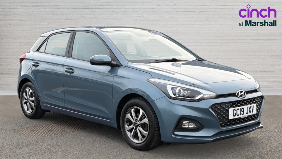Main listing image - Hyundai i20