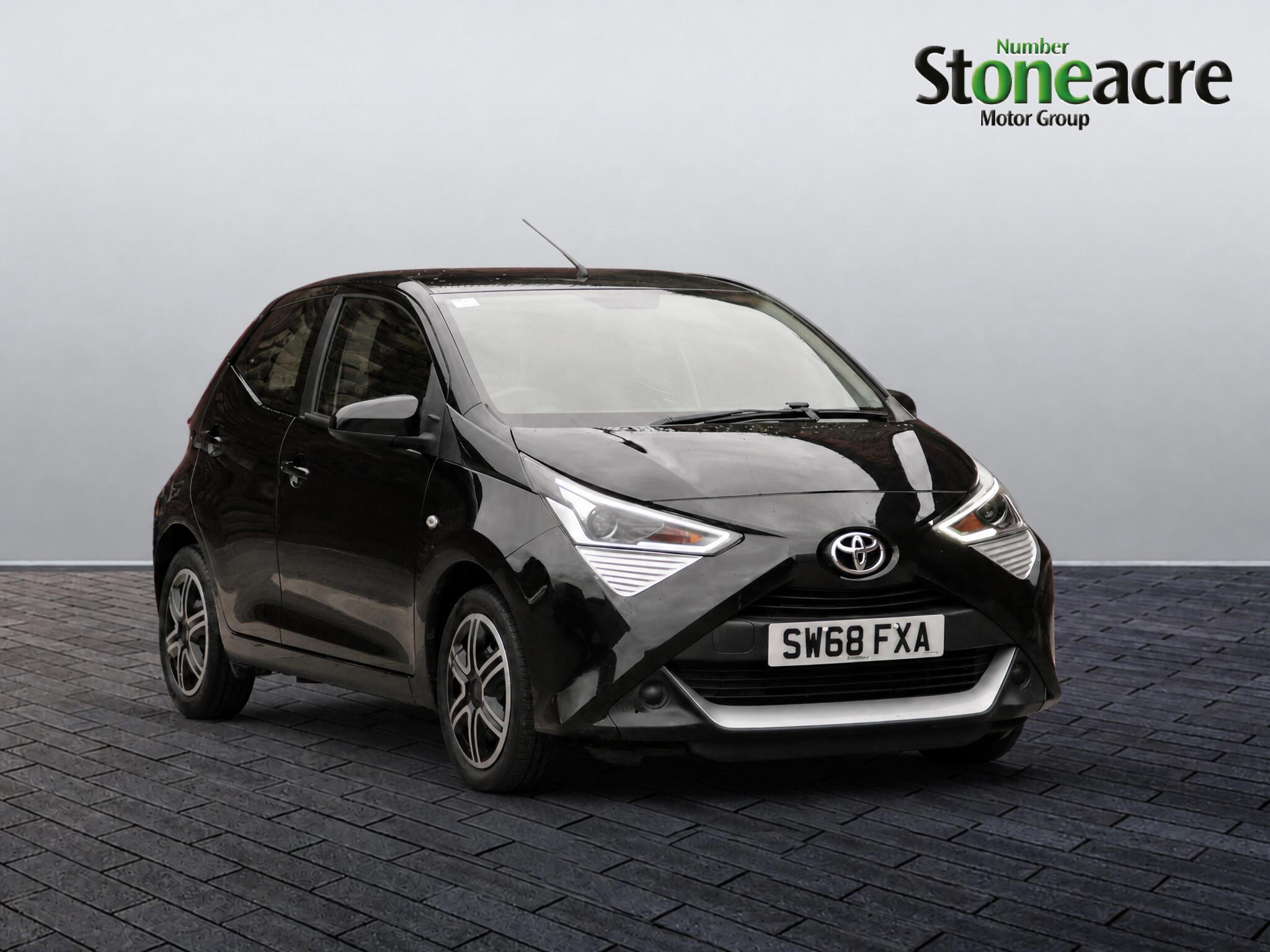 Main listing image - Toyota Aygo