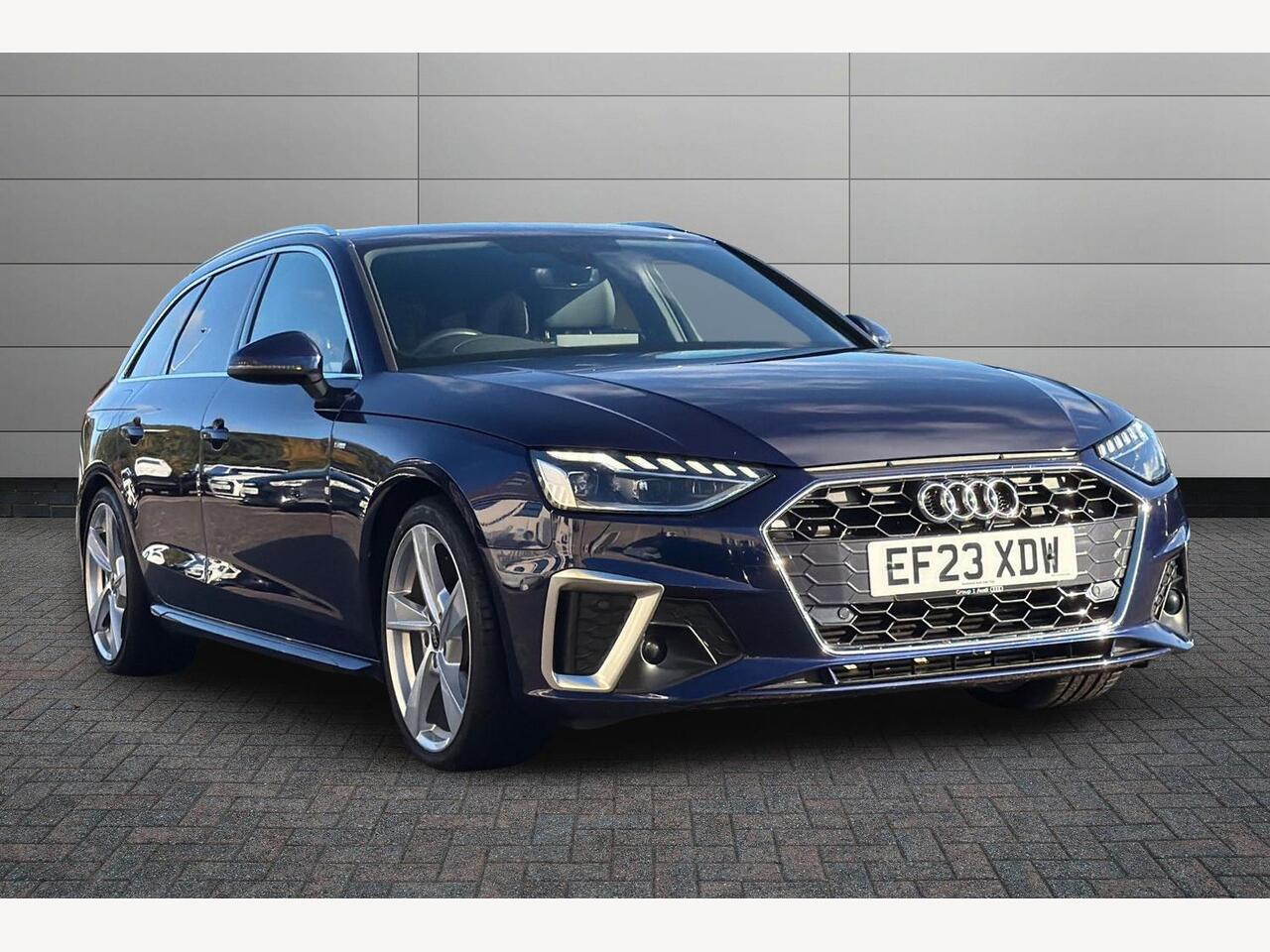 Main listing image - Audi A4