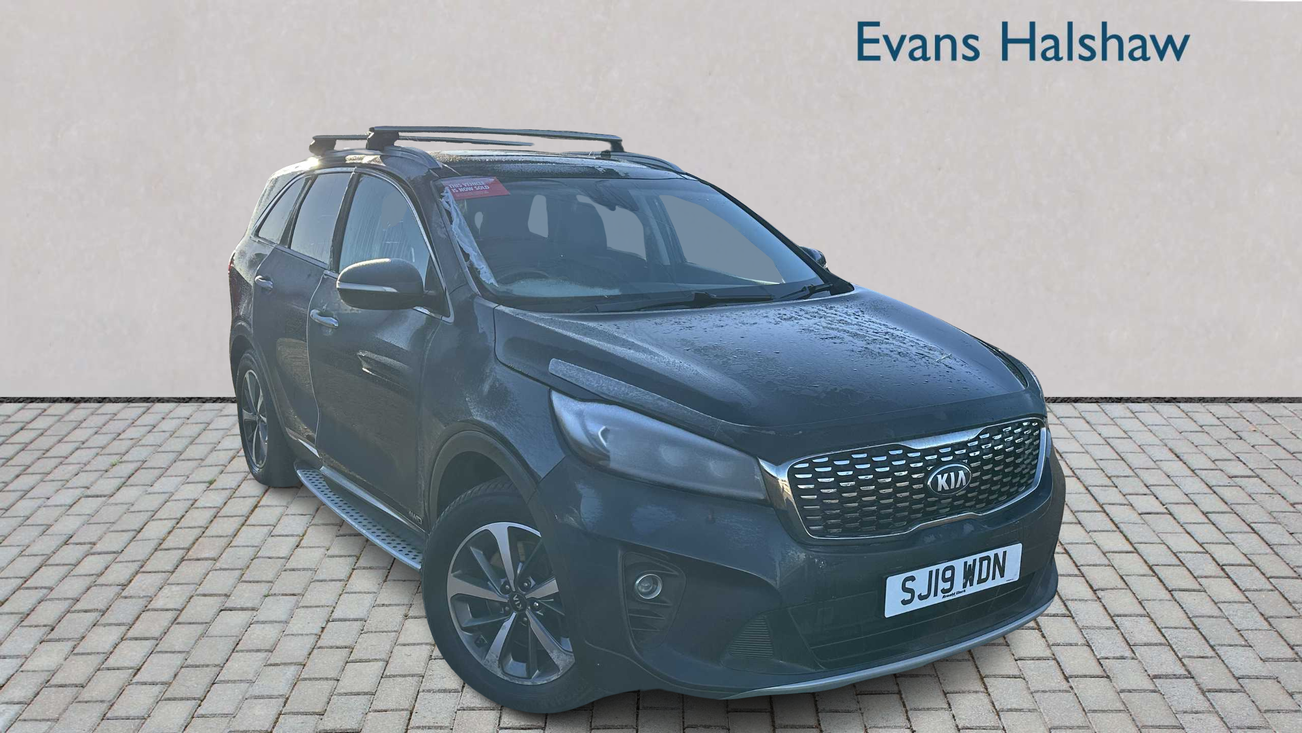 Main listing image - Kia Sorento