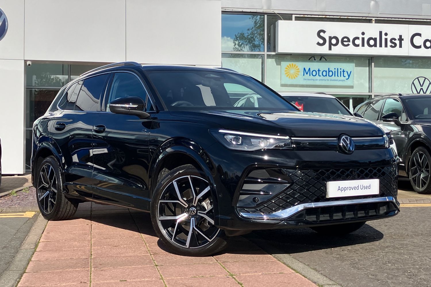 Main listing image - Volkswagen Tiguan