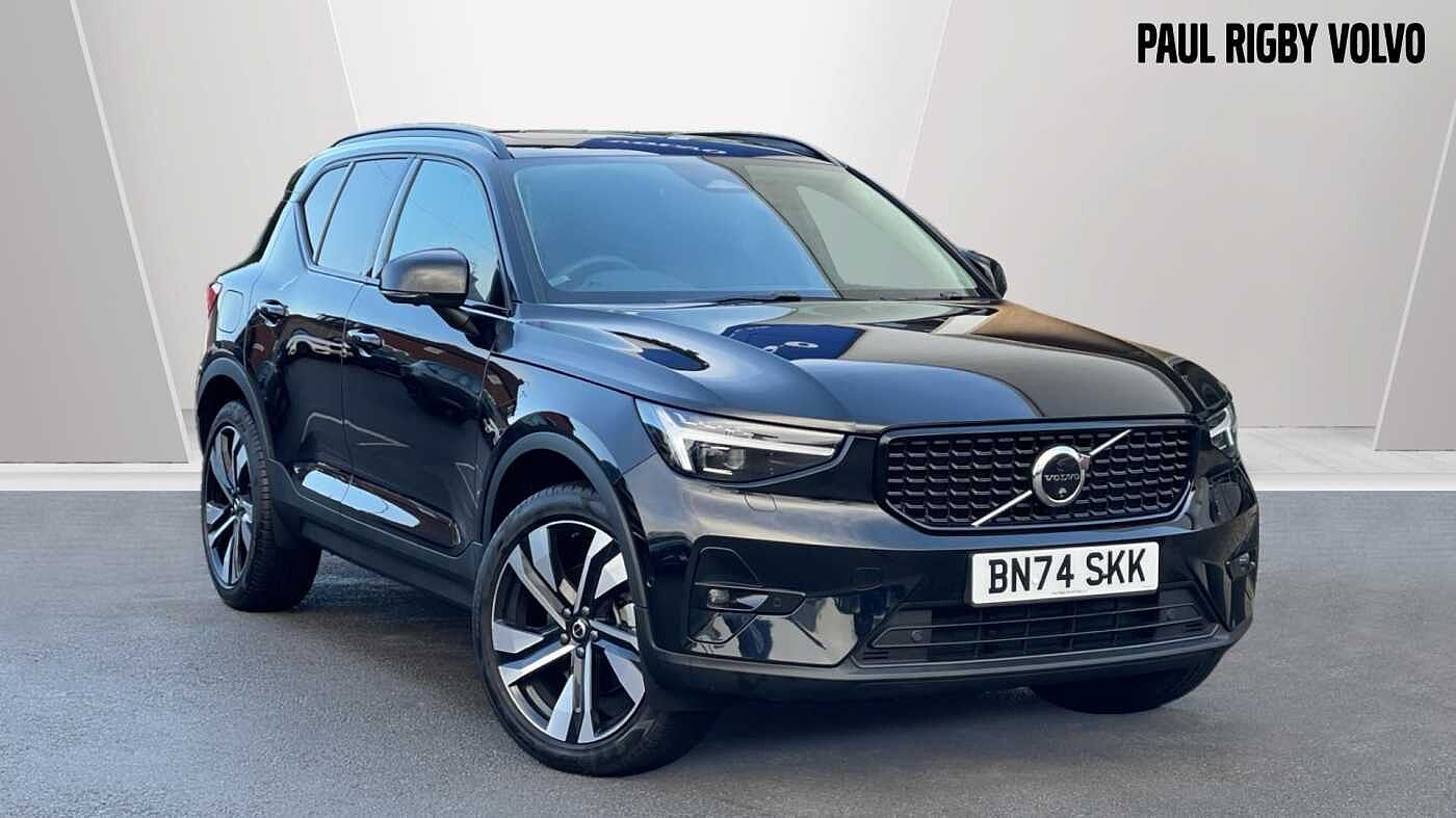 Main listing image - Volvo XC40