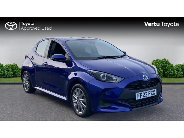 Main listing image - Toyota Yaris