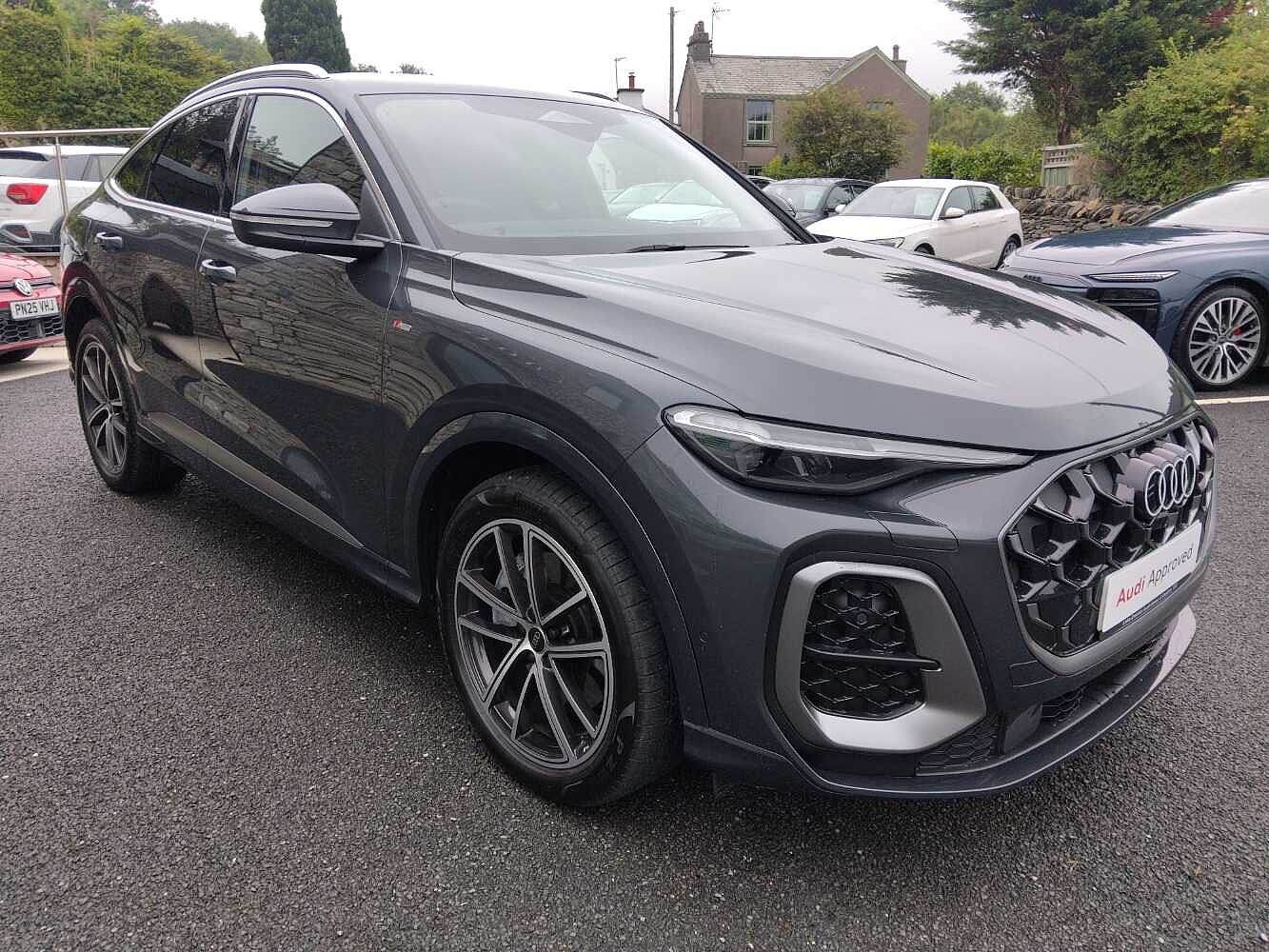 Main listing image - Audi Q5 Sportback