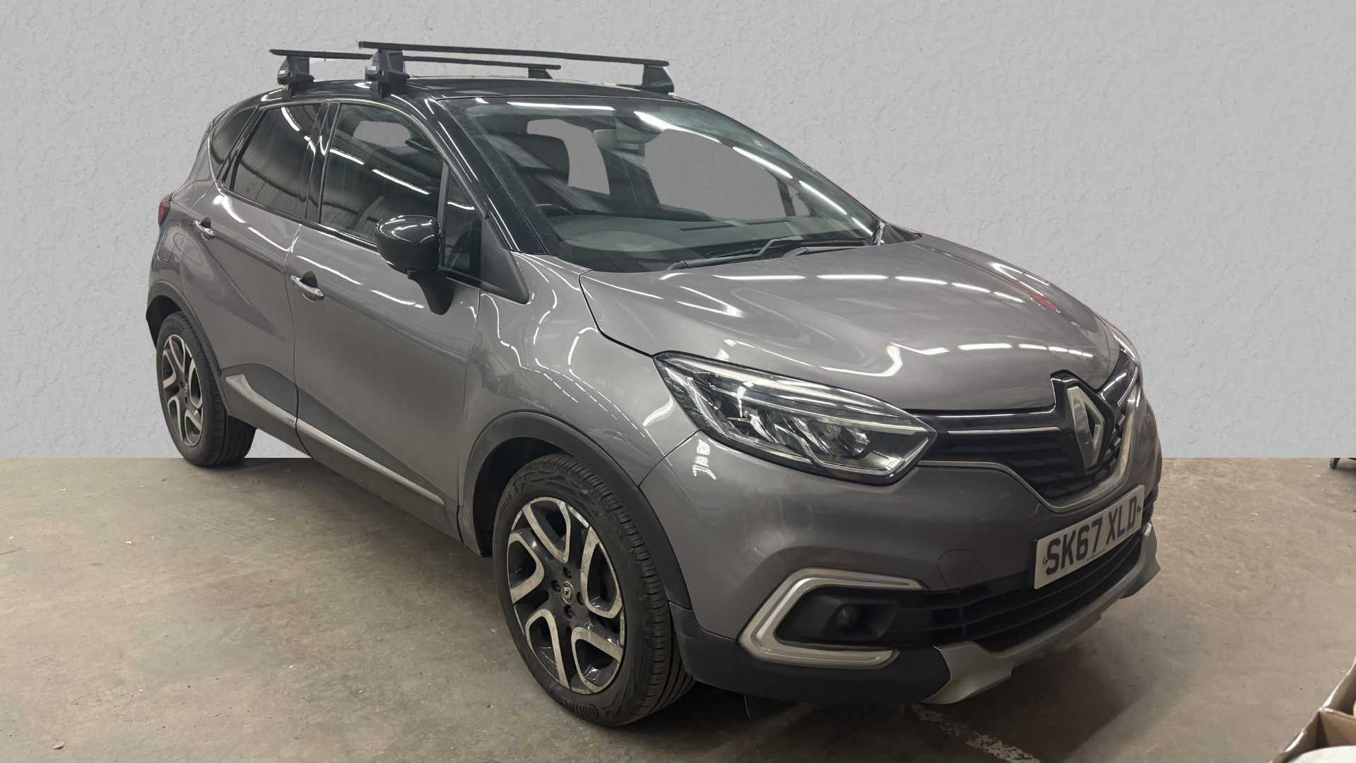 Main listing image - Renault Captur