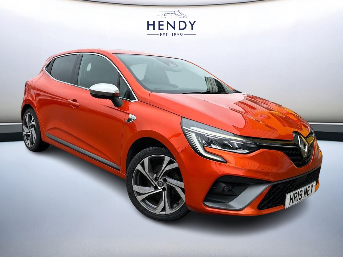 Main listing image - Renault Clio