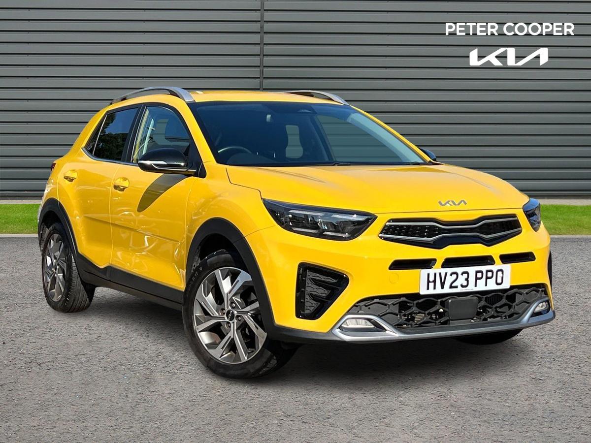 Main listing image - Kia Stonic