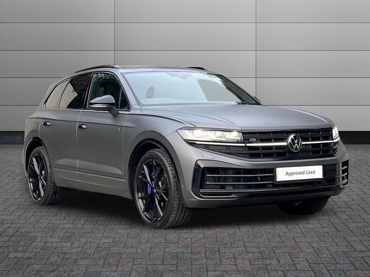Main listing image - Volkswagen Touareg