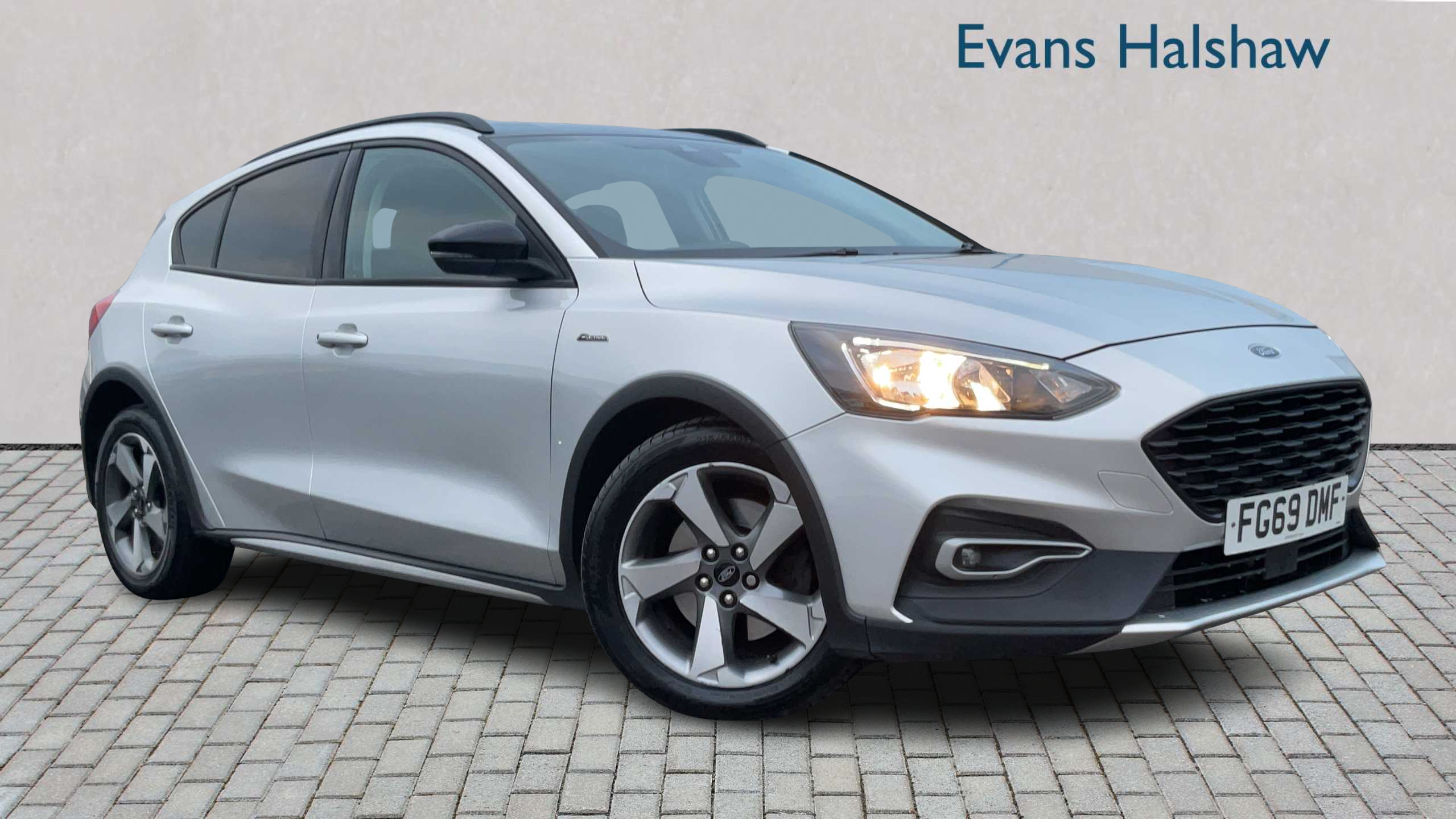 Main listing image - Ford Focus Active