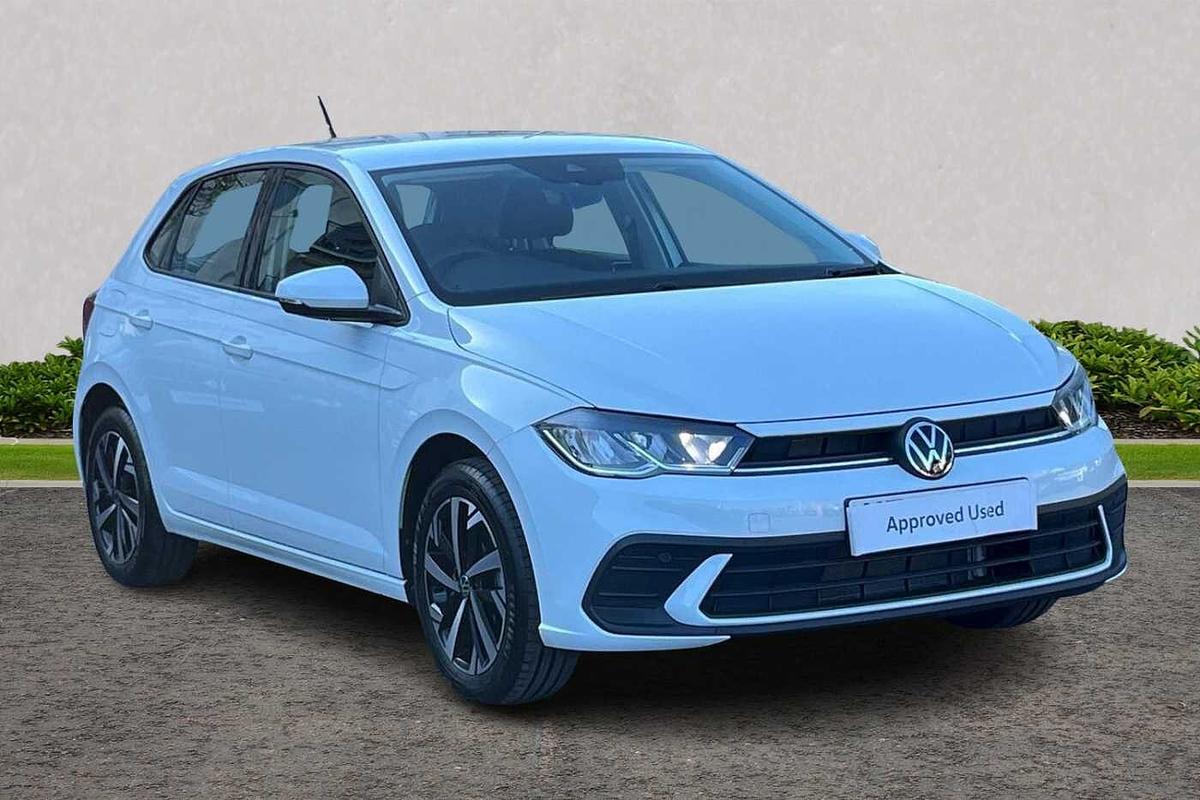 Main listing image - Volkswagen Polo