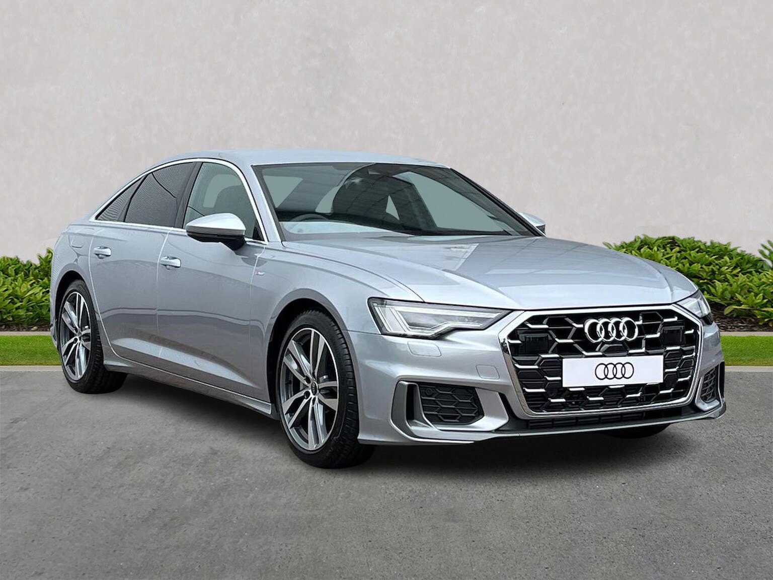 Main listing image - Audi A6