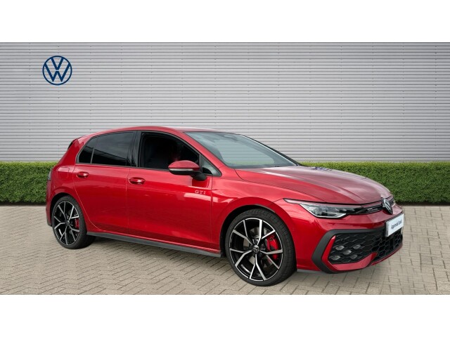 Main listing image - Volkswagen Golf