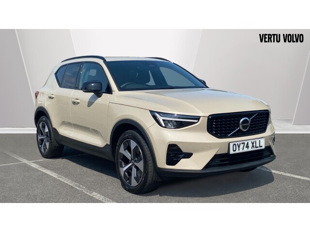 Main listing image - Volvo XC40