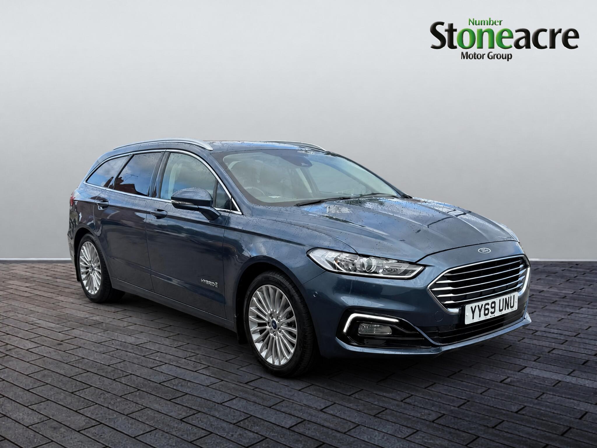 Main listing image - Ford Mondeo