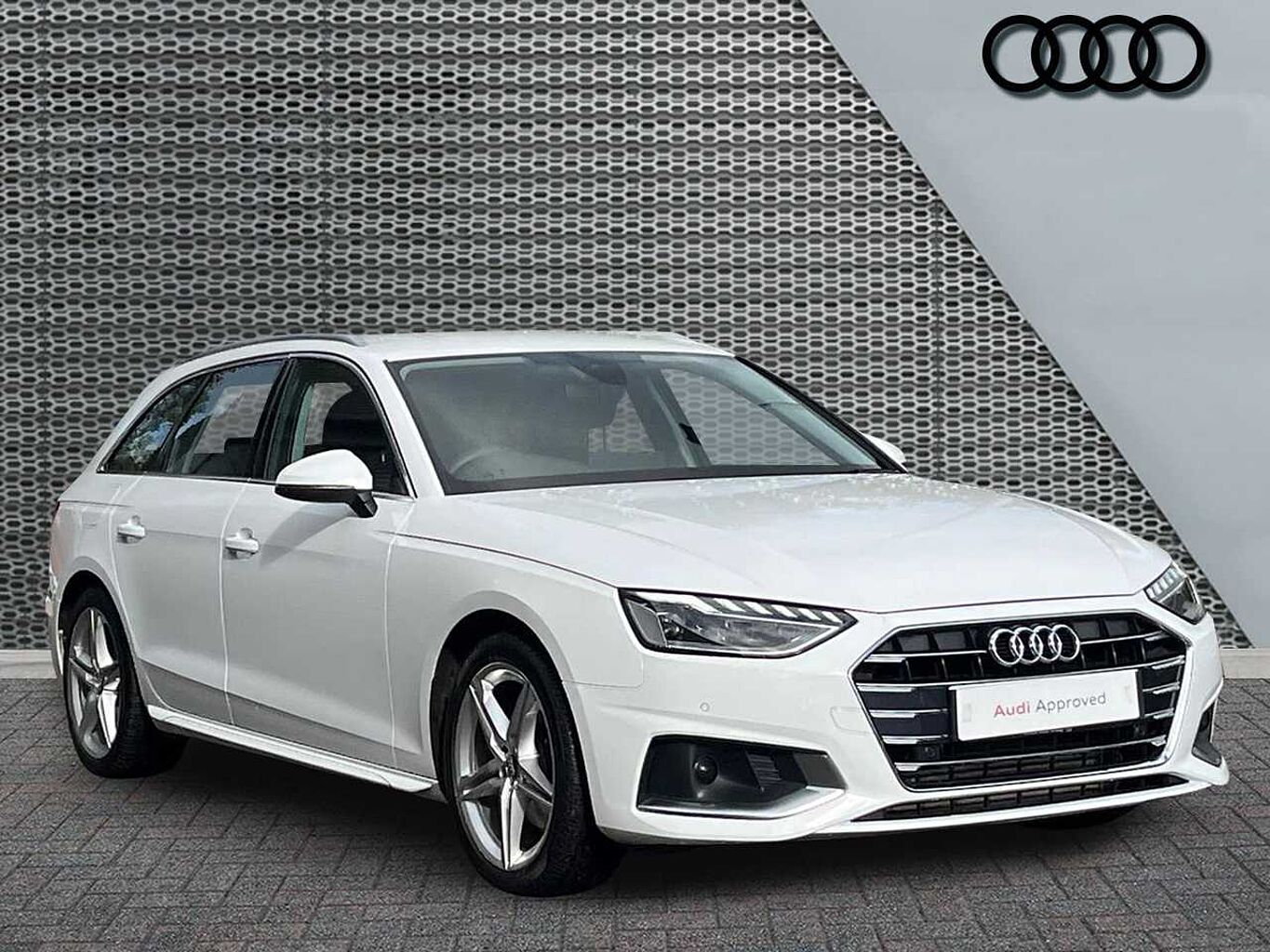 Main listing image - Audi A4