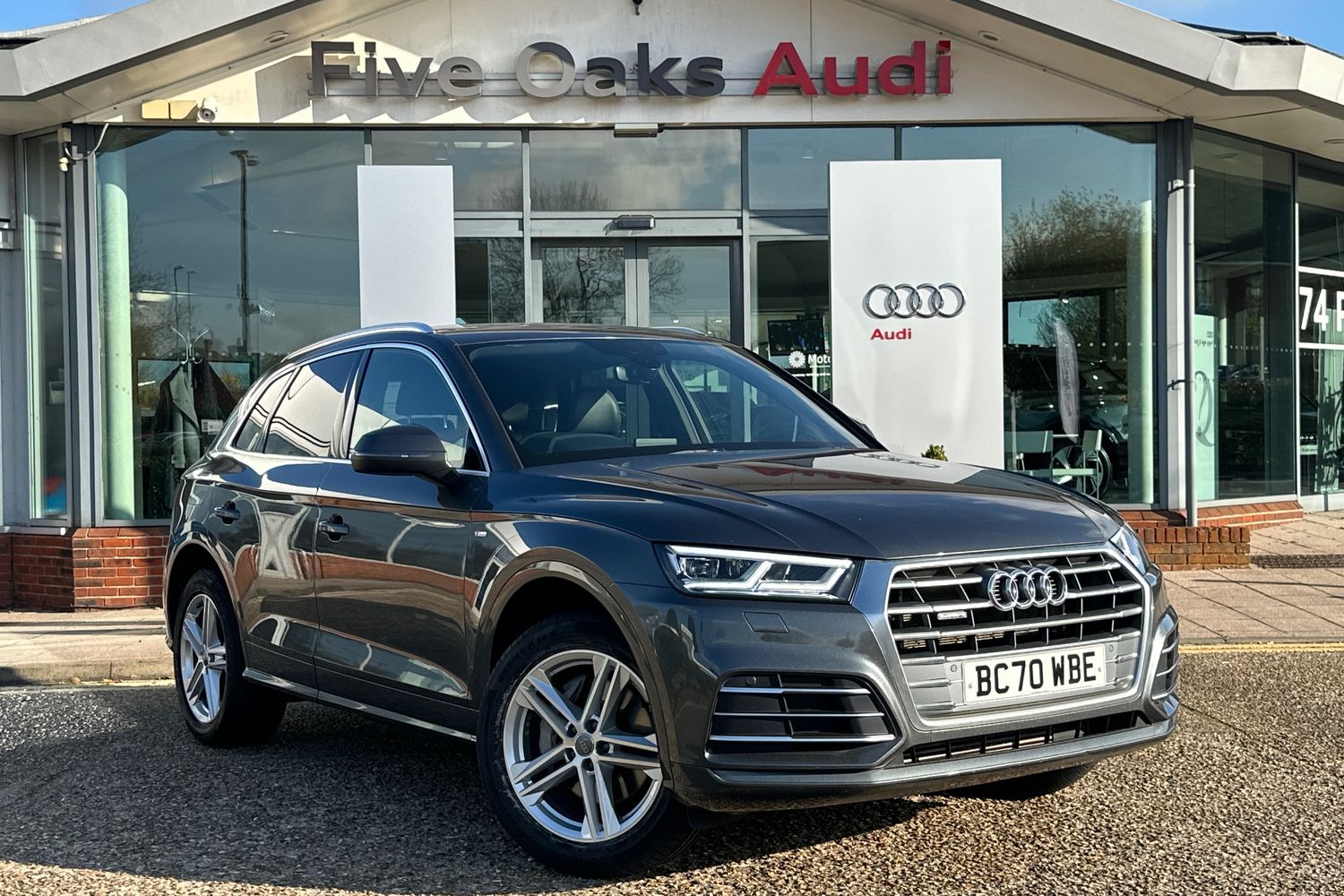 Main listing image - Audi Q5