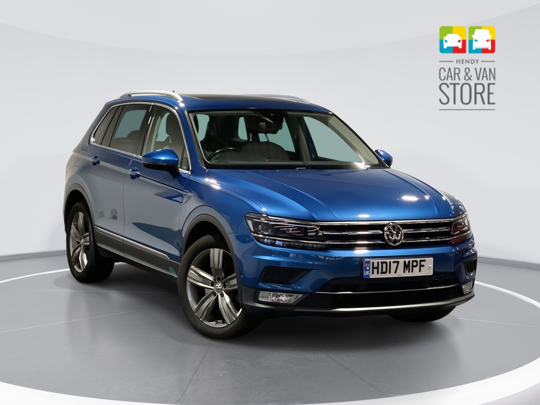 Main listing image - Volkswagen Tiguan