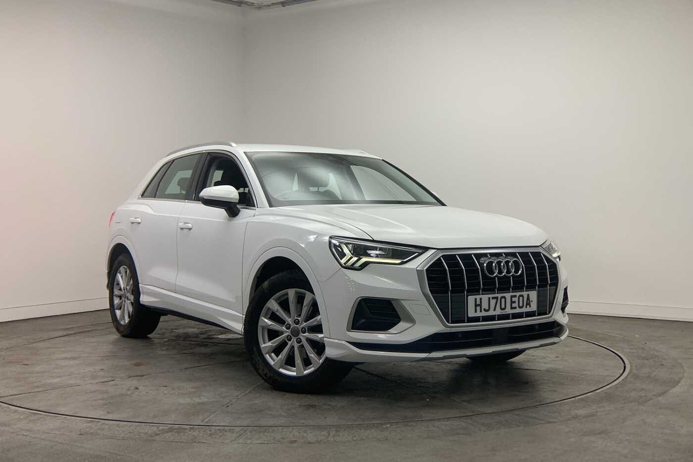 Main listing image - Audi Q3