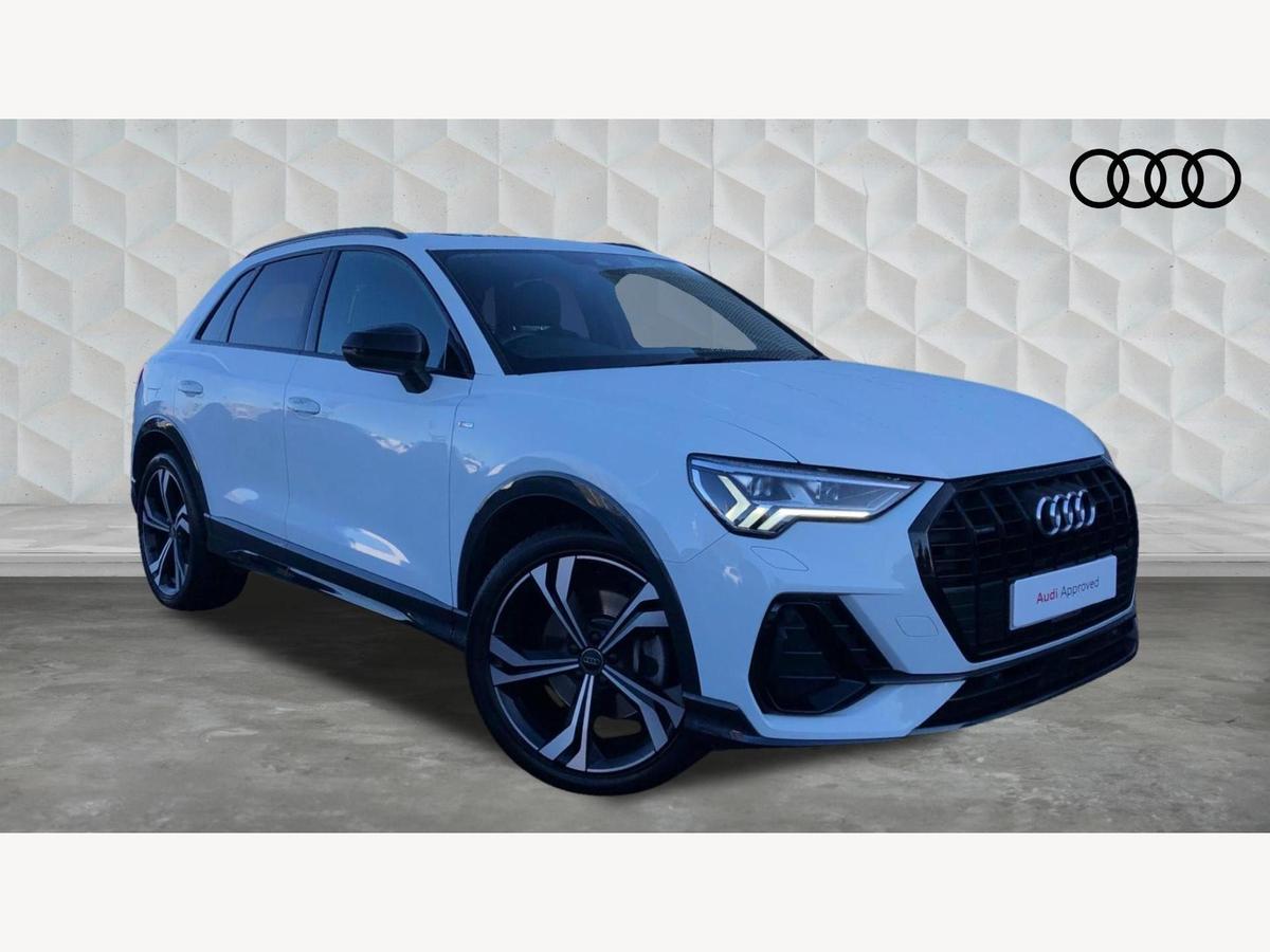 Main listing image - Audi Q3