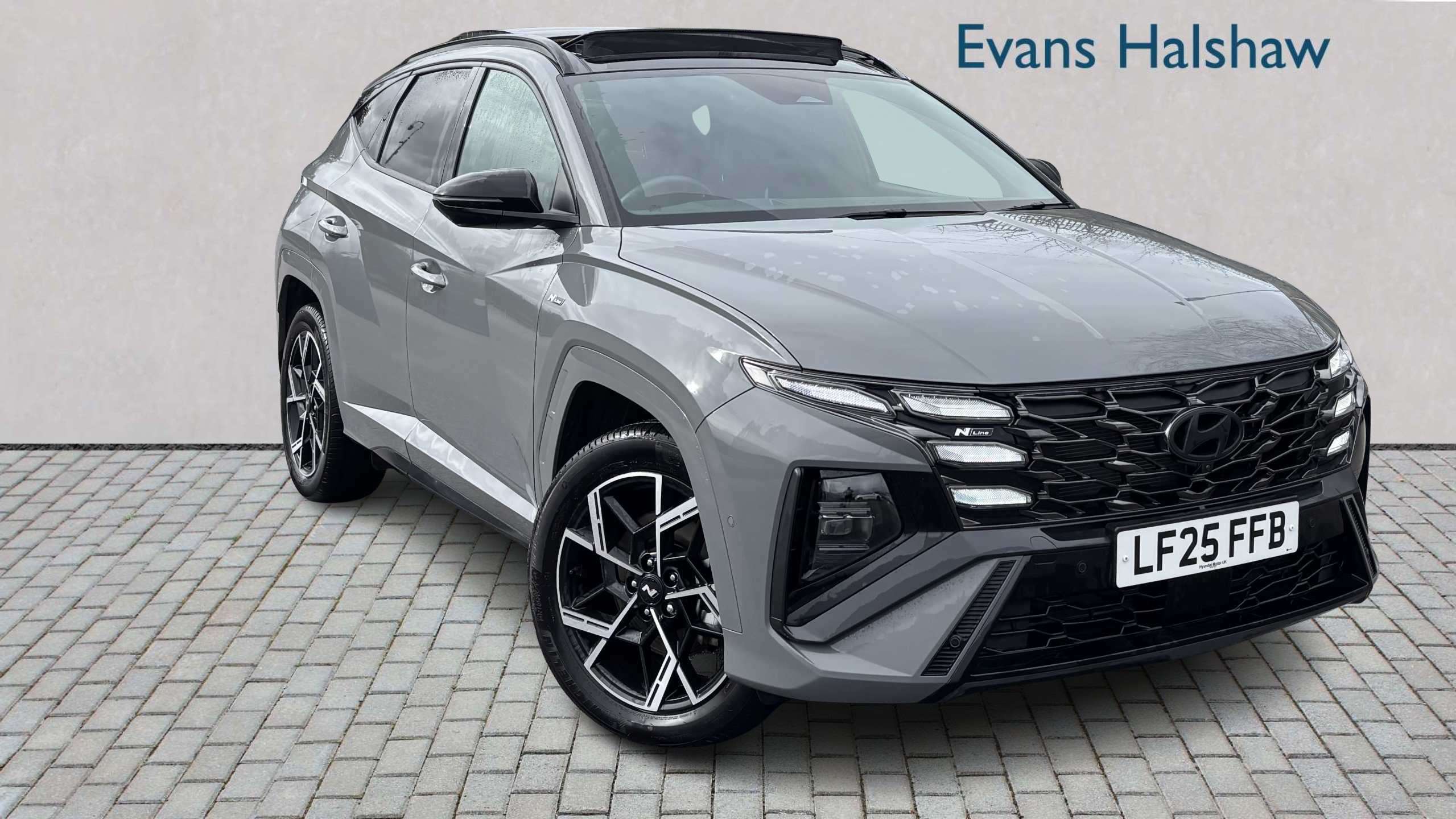 Main listing image - Hyundai Tucson