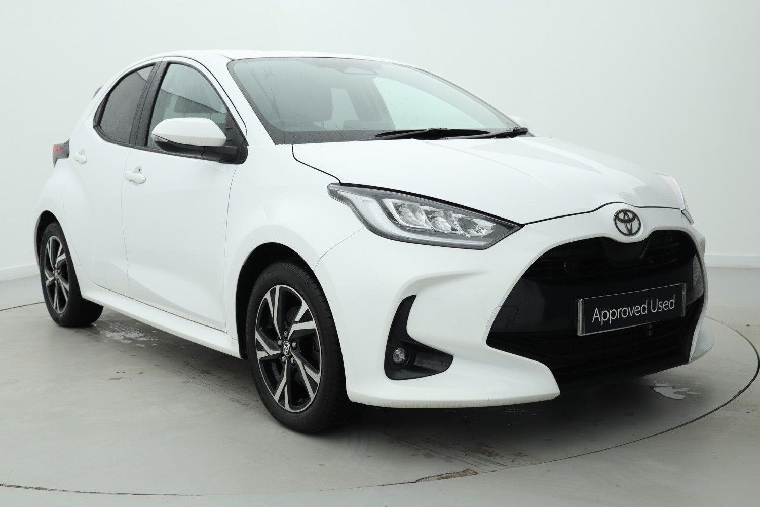 Main listing image - Toyota Yaris