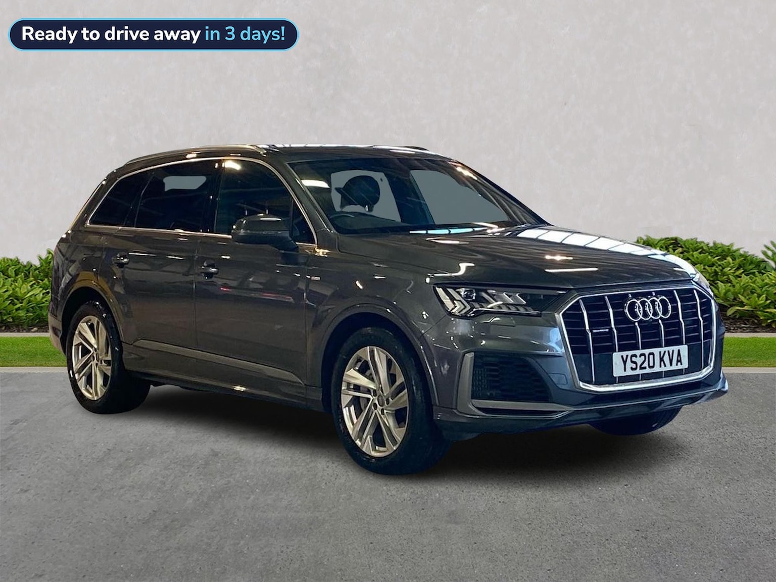 Main listing image - Audi Q7