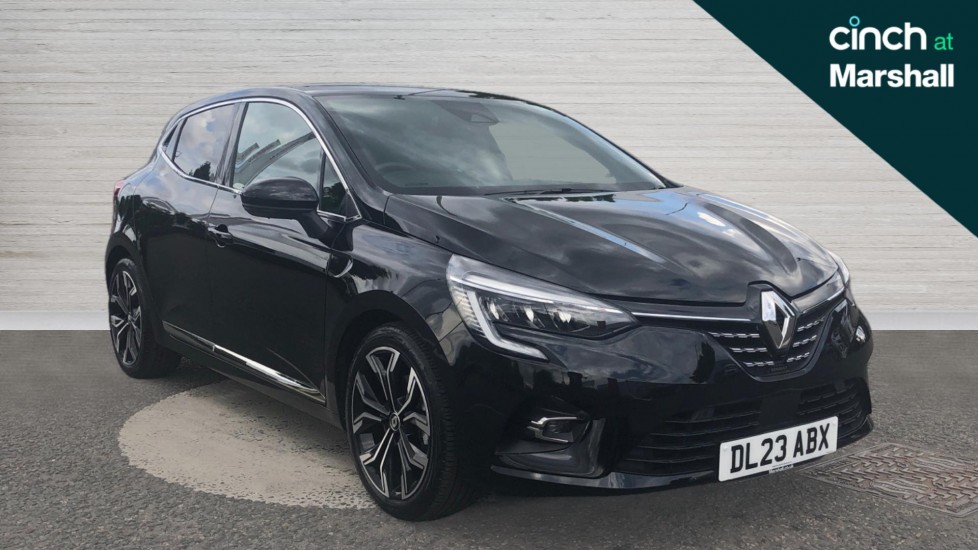 Main listing image - Renault Clio