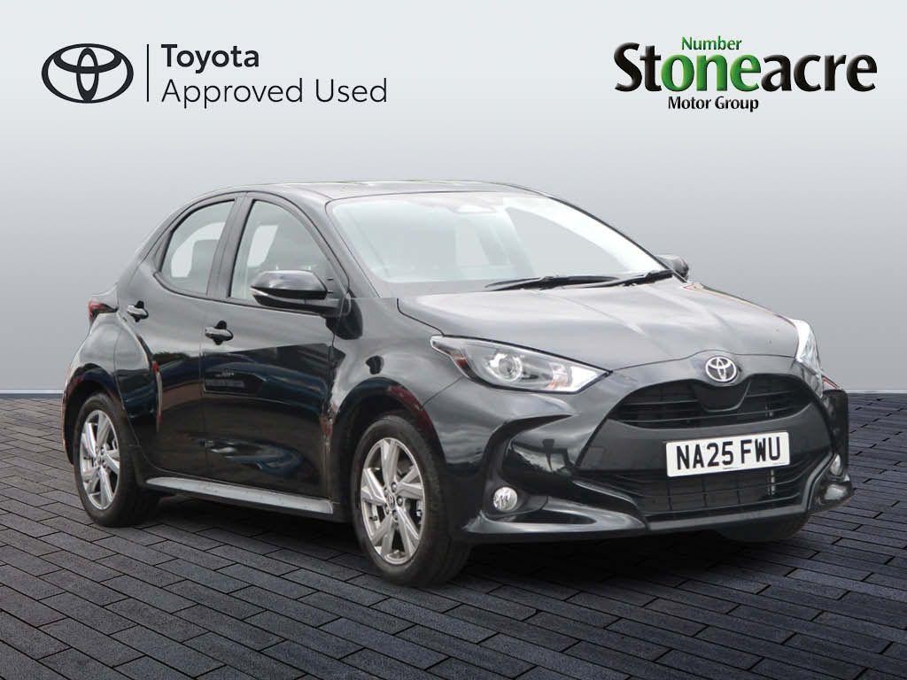 Main listing image - Toyota Yaris