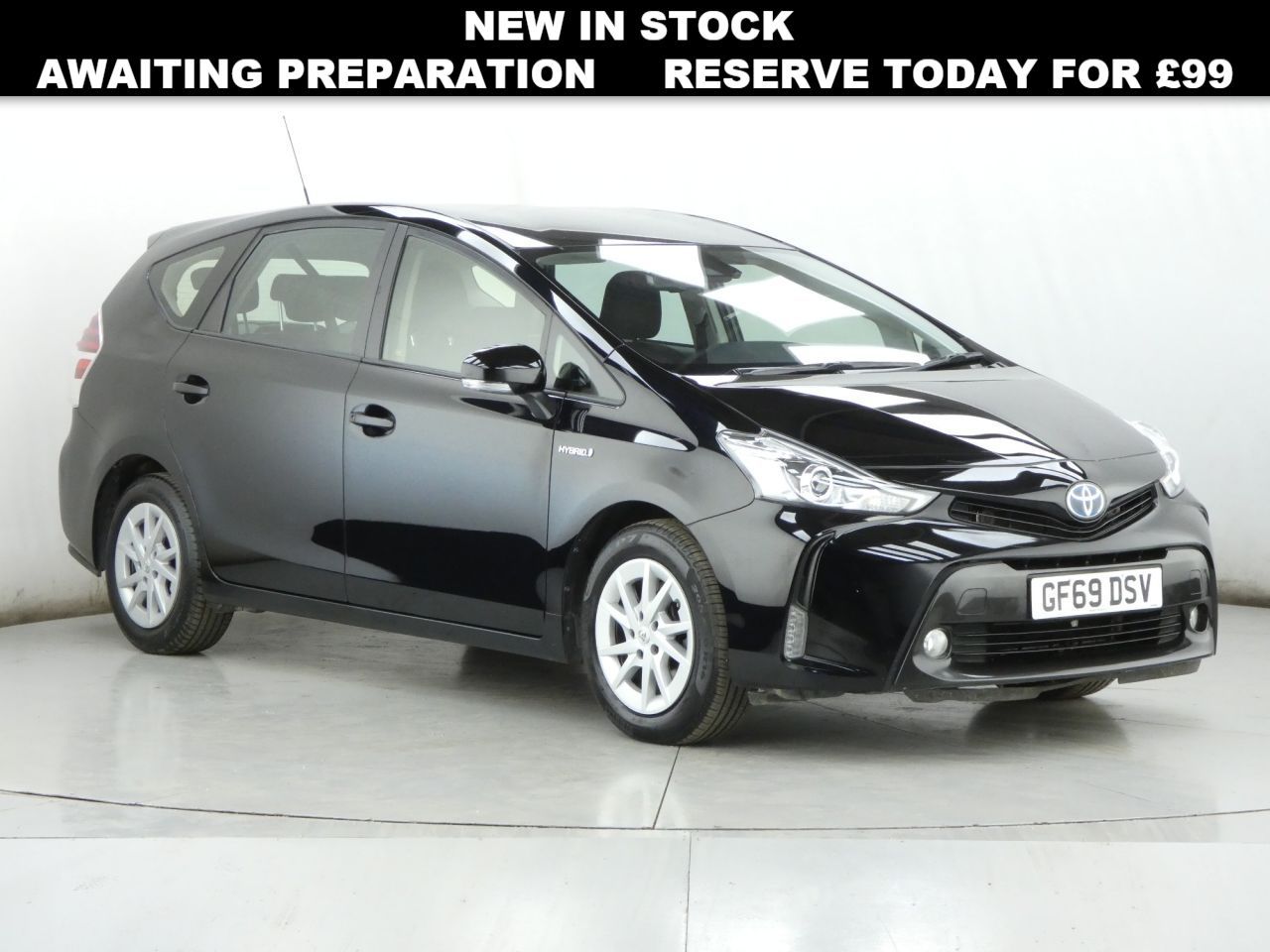 Main listing image - Toyota Prius+