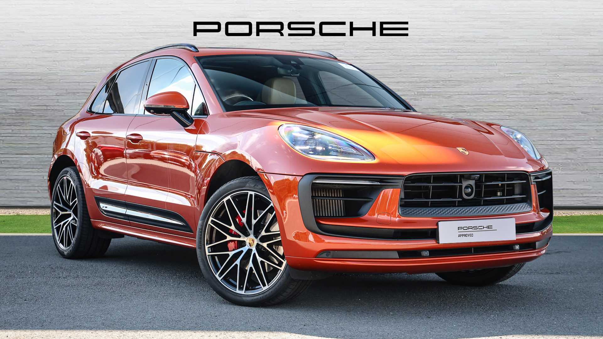 Main listing image - Porsche Macan