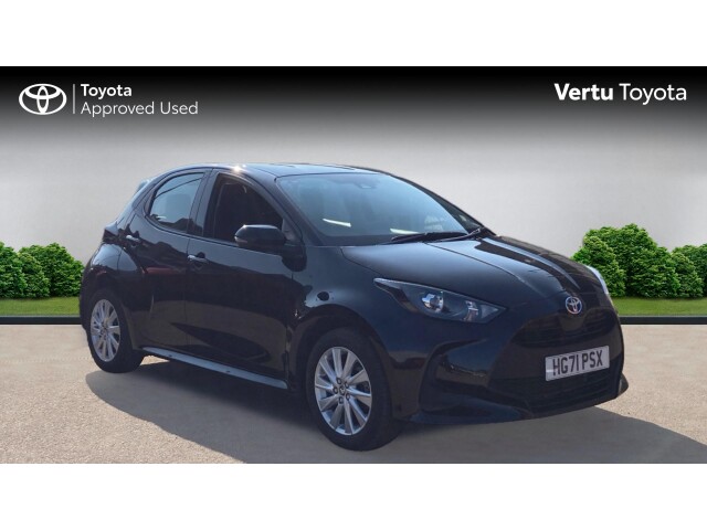 Main listing image - Toyota Yaris