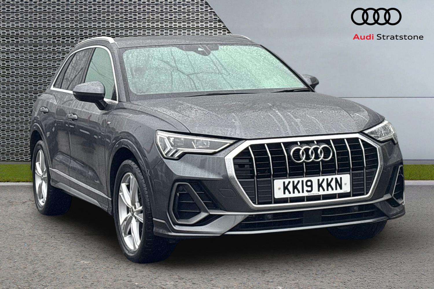 Main listing image - Audi Q3