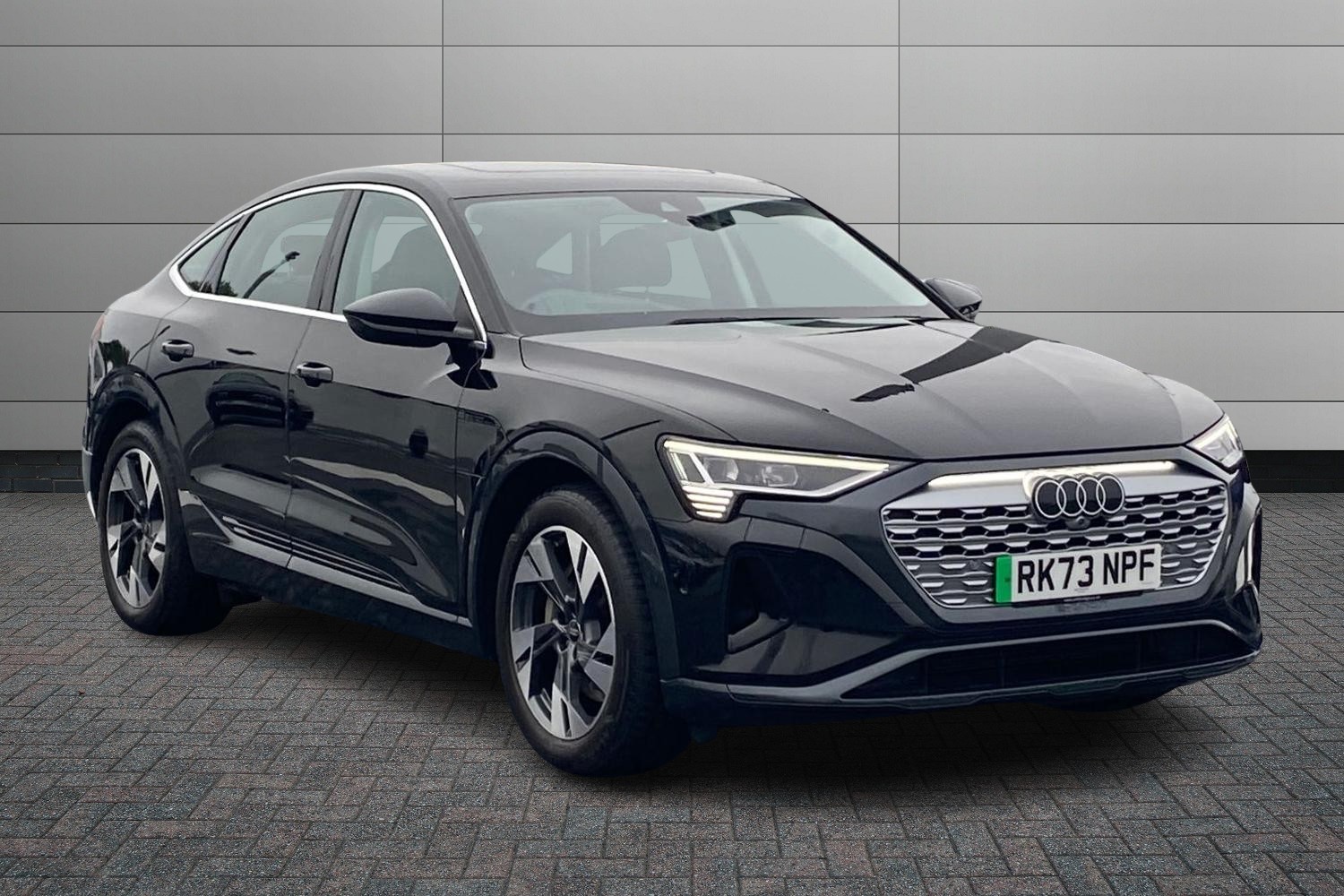 Main listing image - Audi Q8 e-tron