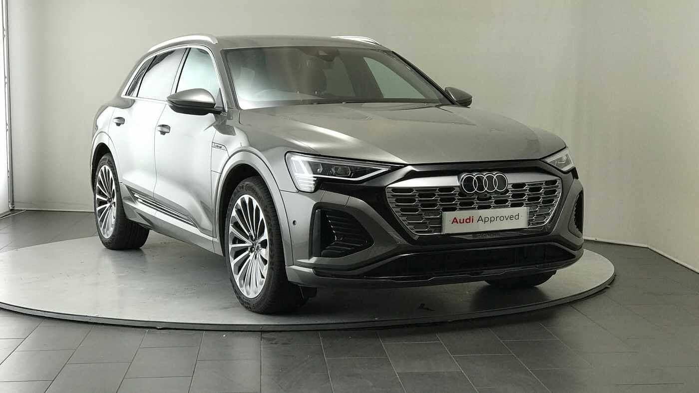 Main listing image - Audi Q8 e-tron