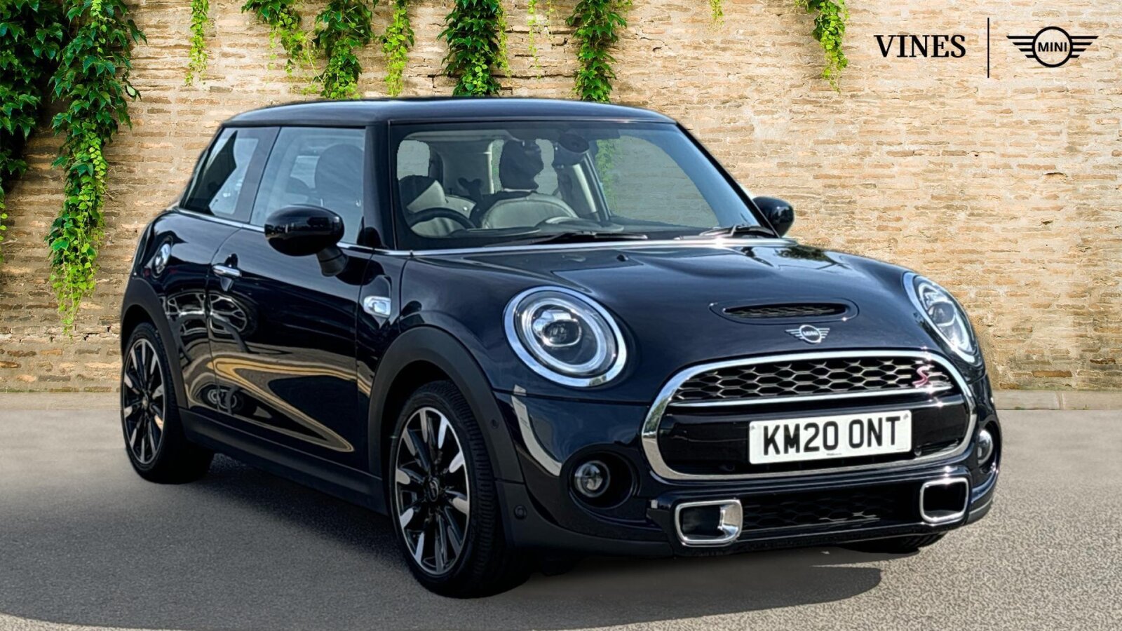 Main listing image - MINI Hatchback