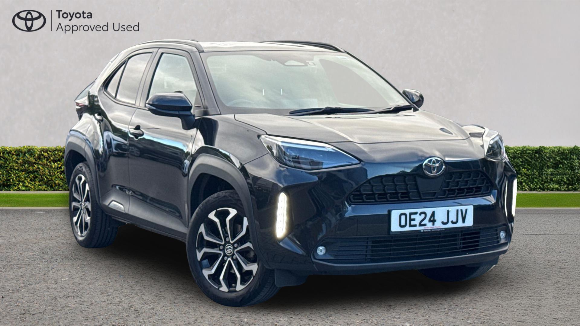Main listing image - Toyota Yaris Cross