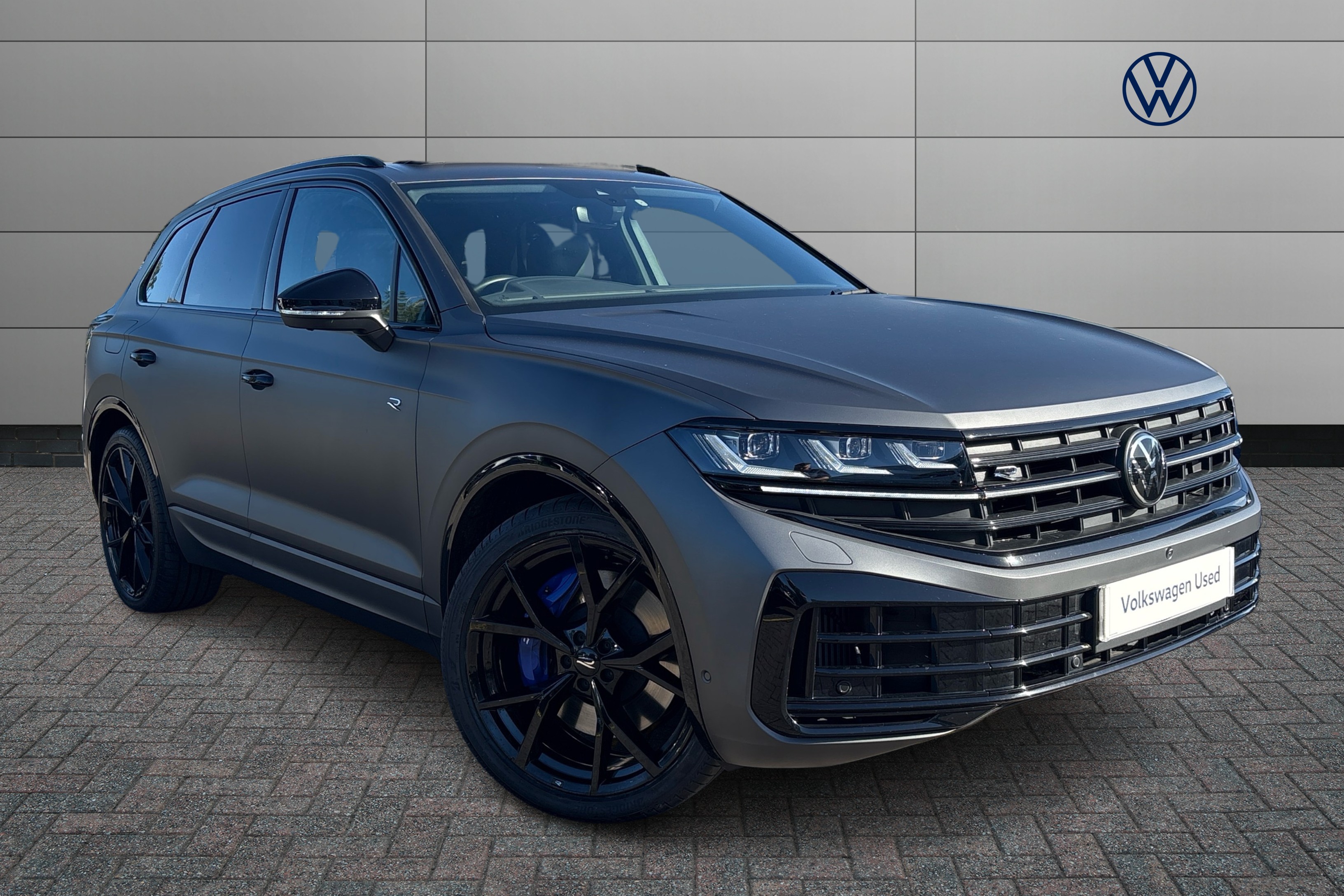 Main listing image - Volkswagen Touareg