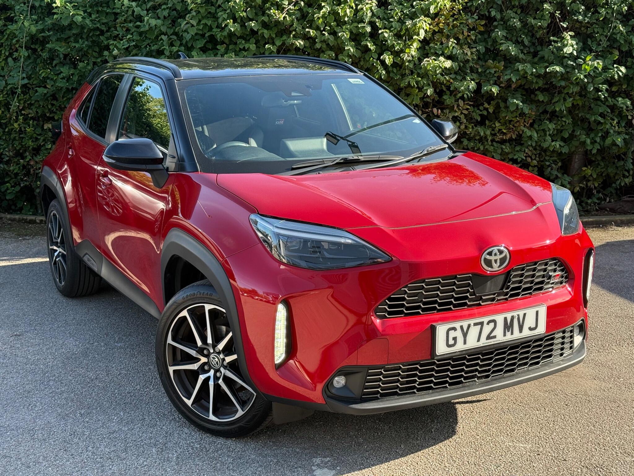 Main listing image - Toyota Yaris Cross