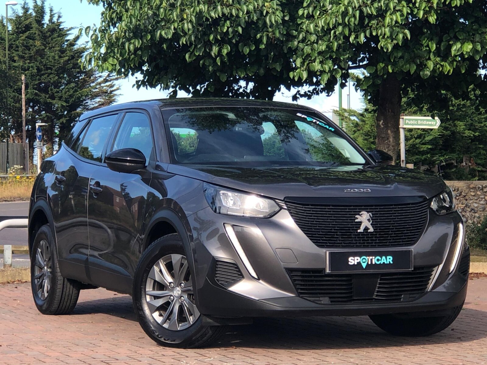 Main listing image - Peugeot 2008