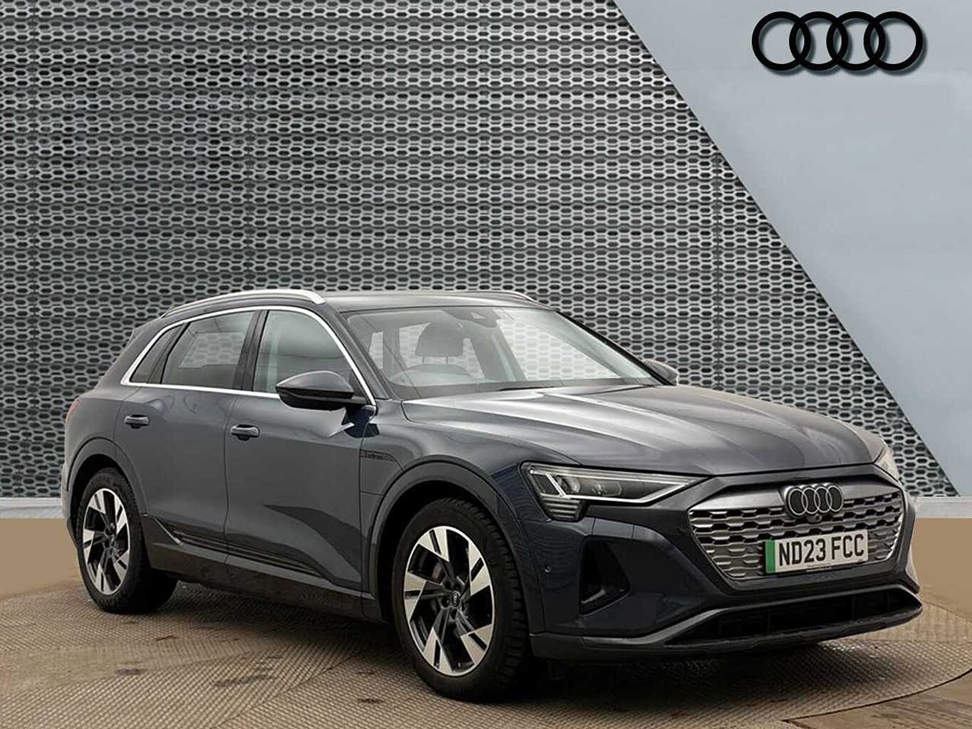 Main listing image - Audi Q8